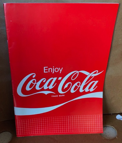 2185-1 € 2,00 coca cola schrift ruitjes A4
